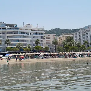 Alti Beachfront Vlorë